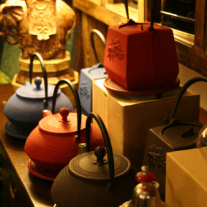 IronTeapots_400x400